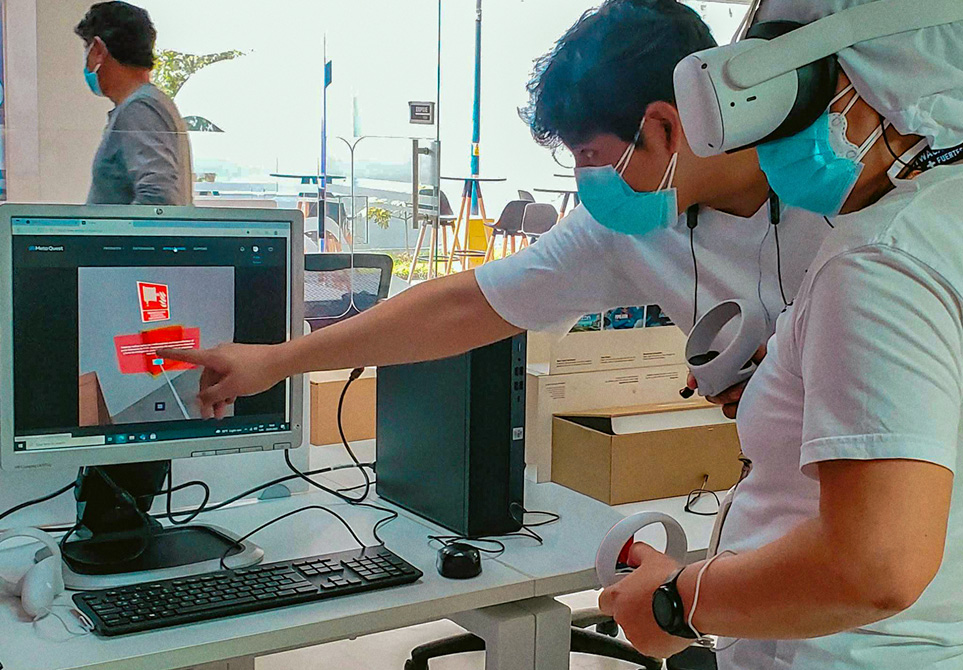 Safety Industrial Evaluation with Virtual Reality